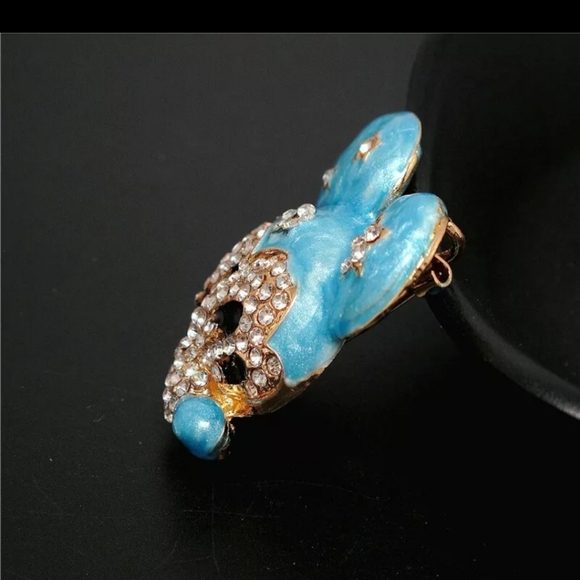 NWT Betsey Johnson Disney Pin - Picture 3 of 3